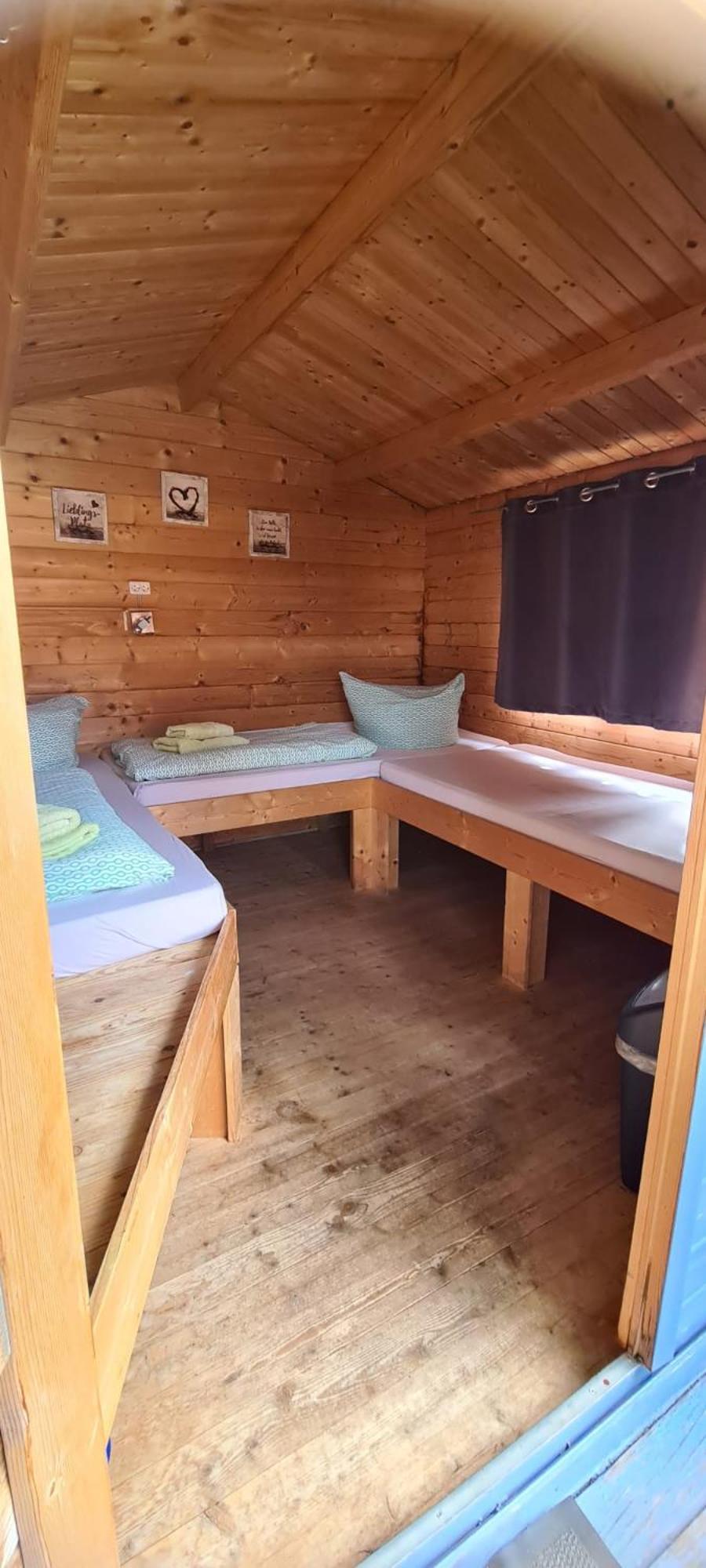 Gaststätte und Ferienhof Zu den Linden Kratzeburg Zimmer foto